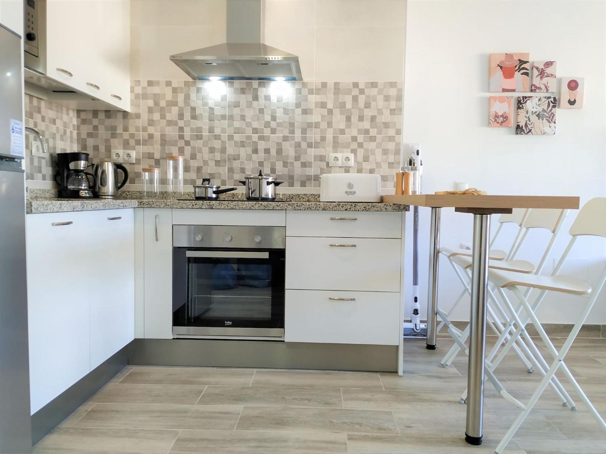 בנאלמדנה Deluxe Apartment In Benalbeach With Beach Views מראה חיצוני תמונה
